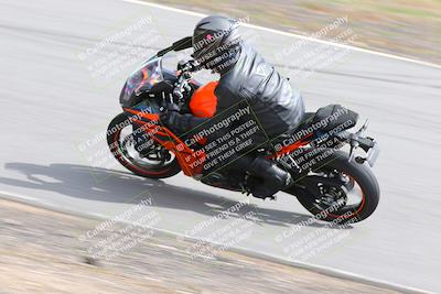 media/Mar-05-2023-TrackXperience (Sun) [[a95d40e56a]]/Group 2/session 2 turn 4/